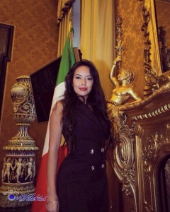 La conduttrice Luz Adriana Sarcinelli